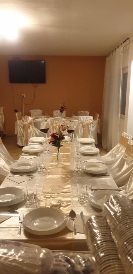 Casa De Vacanta Emd Ieşelniţa Exteriér fotografie