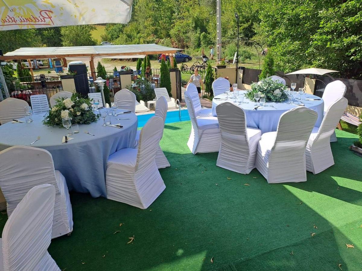 Casa De Vacanta Emd Ieşelniţa Exteriér fotografie